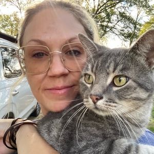 Meet your Posher, Wendy